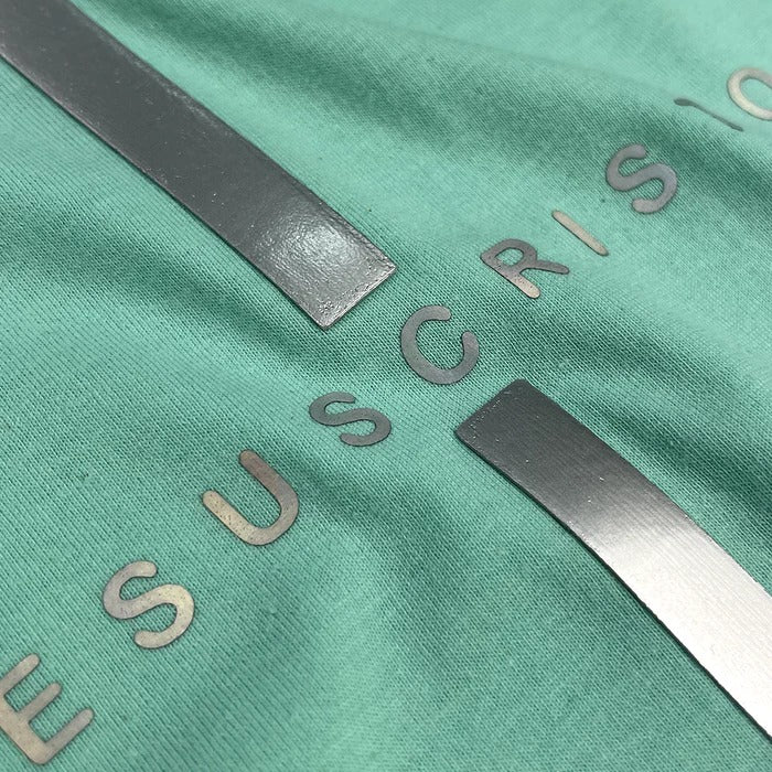 Camiseta Feminina Verde Menta Cruz Prata Jesus Cristo