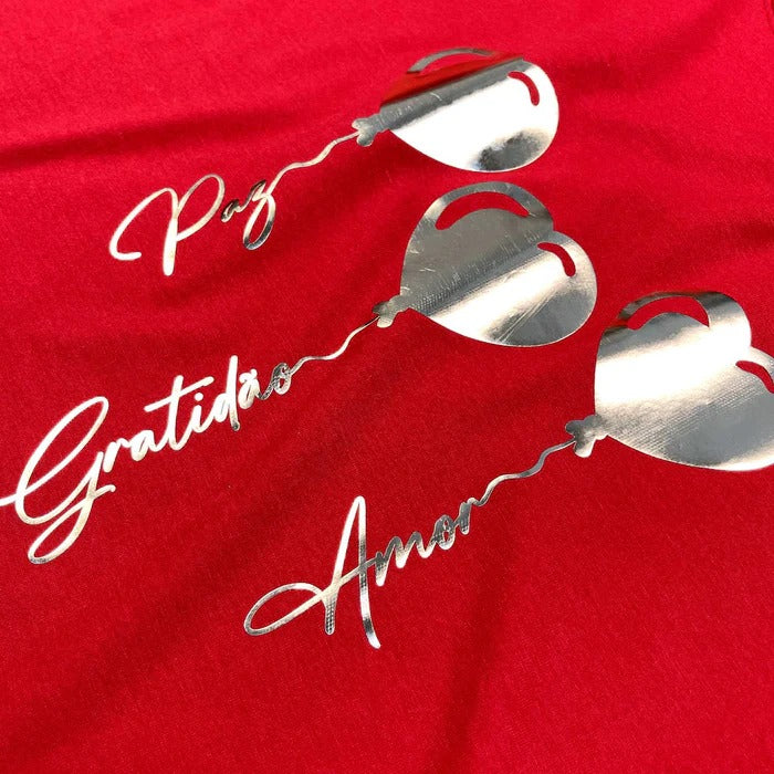 Camiseta Feminina Vermelha Coração Paz Amor Dourado