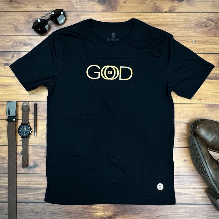 Camiseta Masculina Preta God is Good