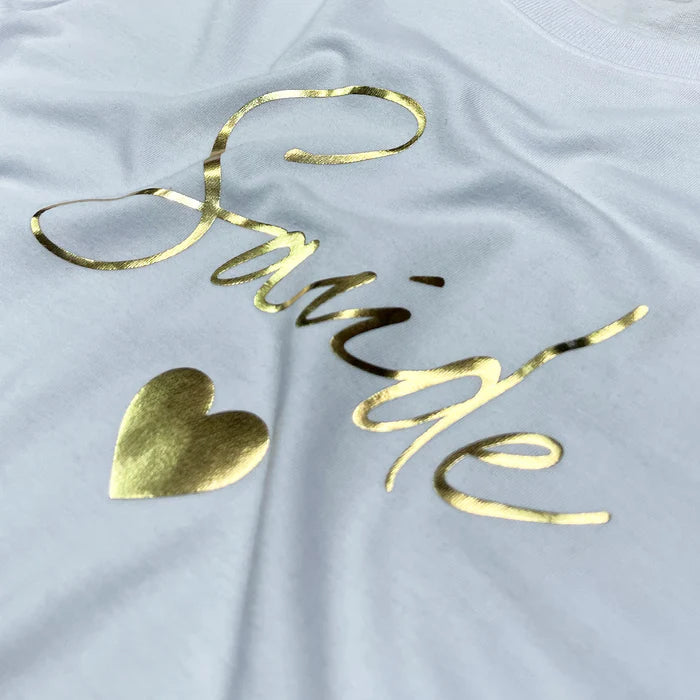 Camiseta Feminina Branca Saúde Coração Dourado