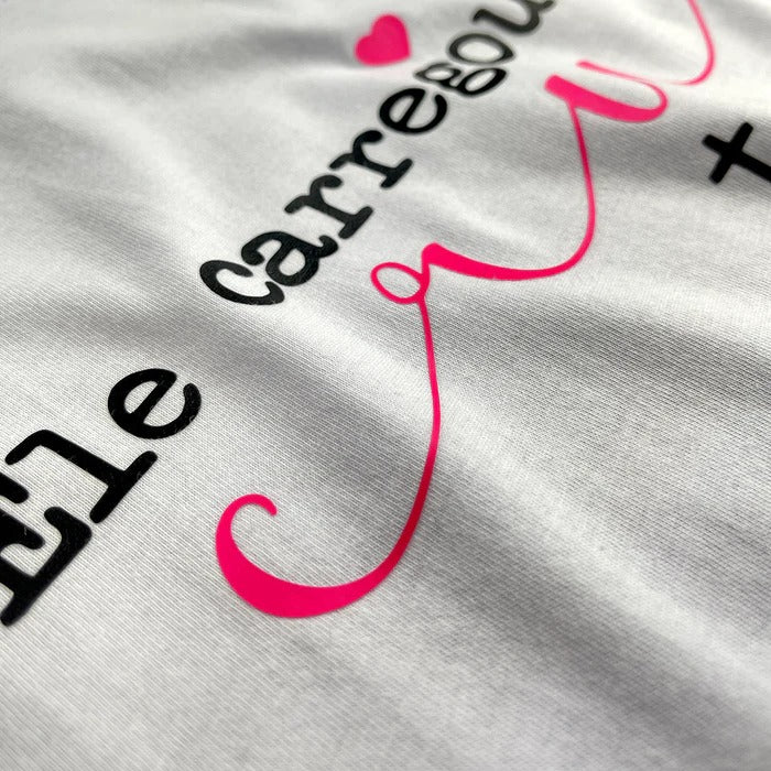 Camiseta Feminina Branca Ele Carregou a Nossa Cruz